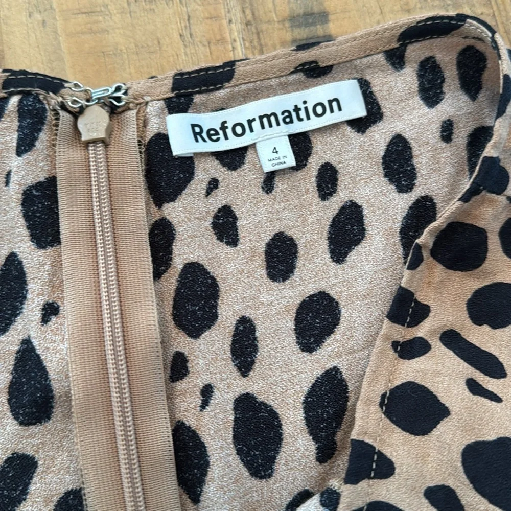 Reformation Animal Print Mini Skirt - Size 4 - Picture 3 of 4